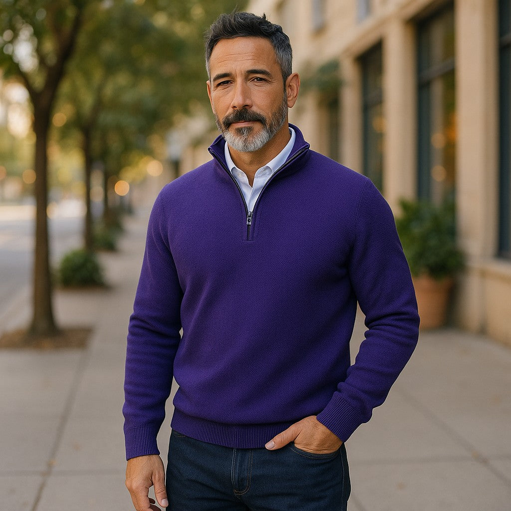 Stay warm and comfortable with the modern style of the 562 Marcello Exclusive Quarter Zip.