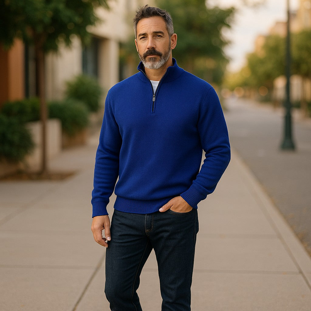 Stay warm and comfortable with the modern style of the 562 Marcello Exclusive Quarter Zip.