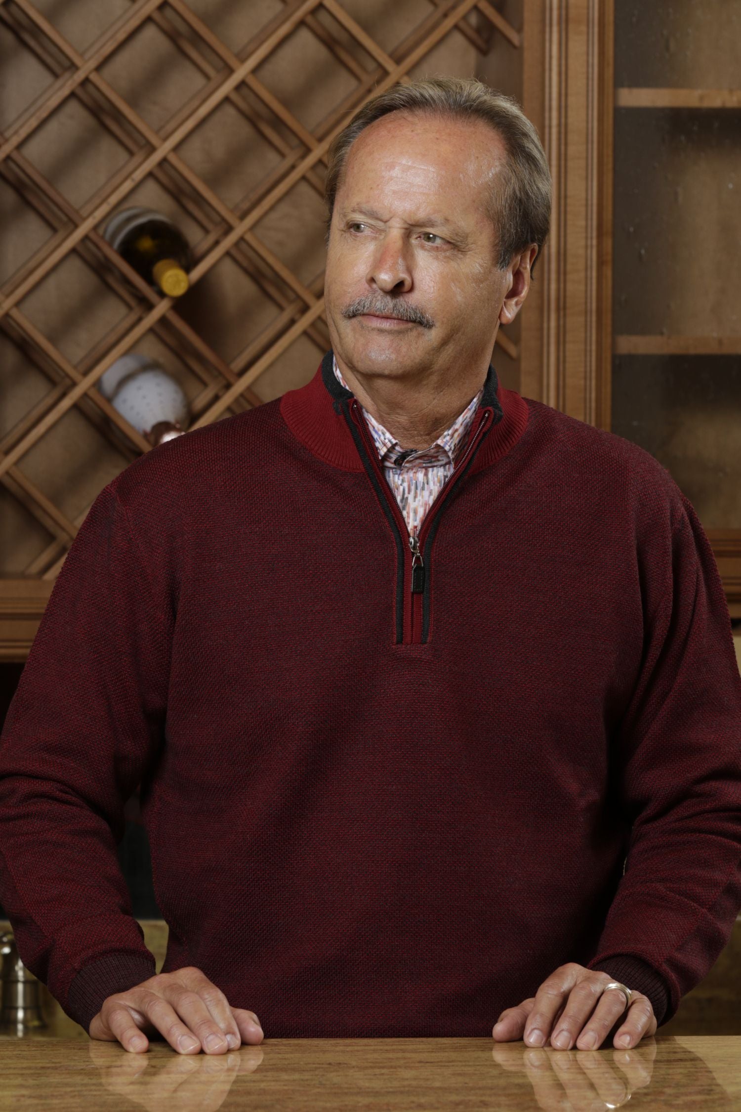 Marcello Quarter Zip  Stay warm and comfortable with the modern style of the 562 Marcello Exclusive Quarter Zip. Crafted with fine two-color yarns knitted together and contrast stitch work, it makes the perfect addition to any wardrobe. Italian merino wool blend ensures a classic style, making it ideal for dress or casual occasions.