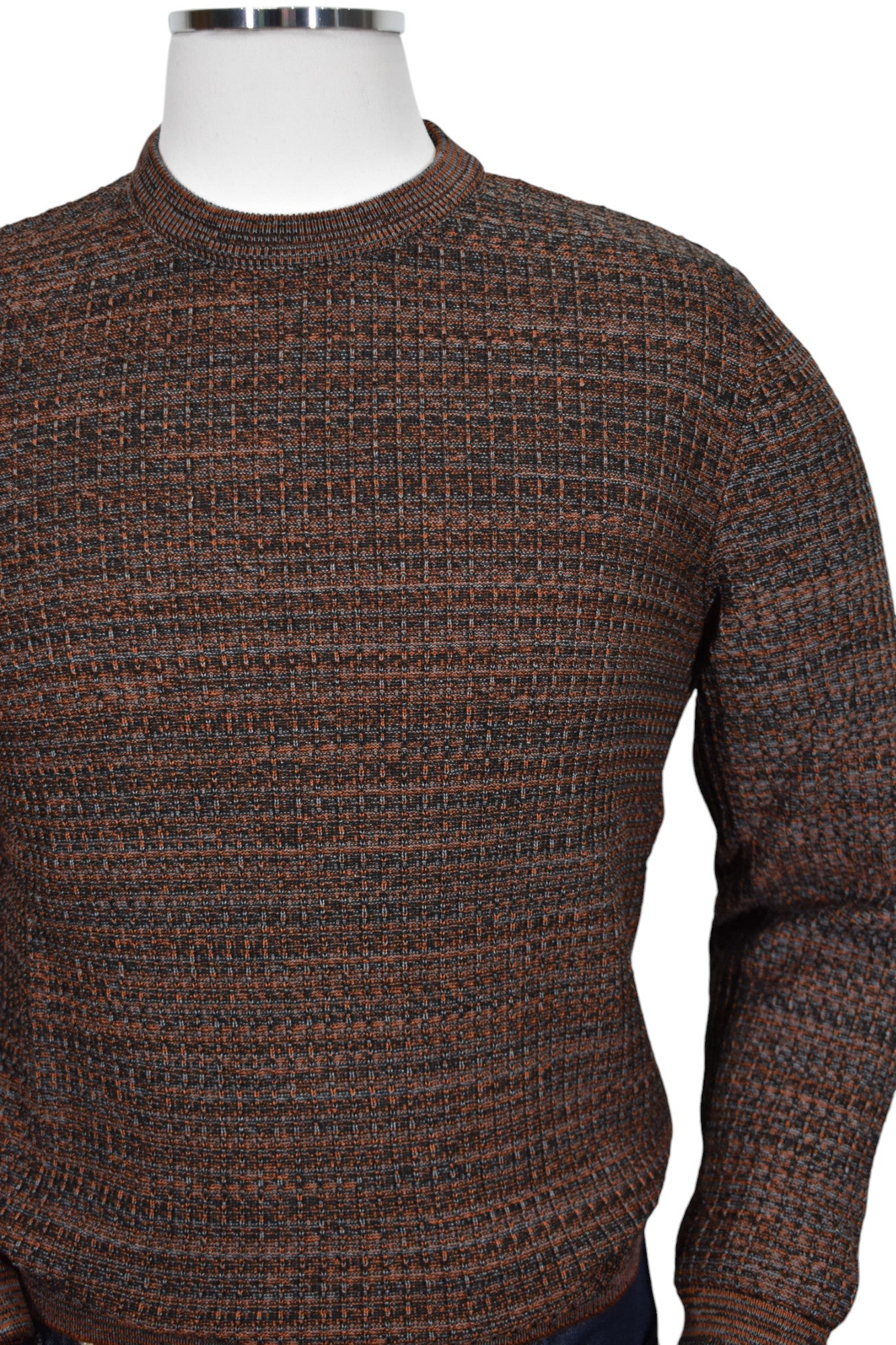 Experience timeless sophistication with our Marcello Rustic Torin pullover sweater.