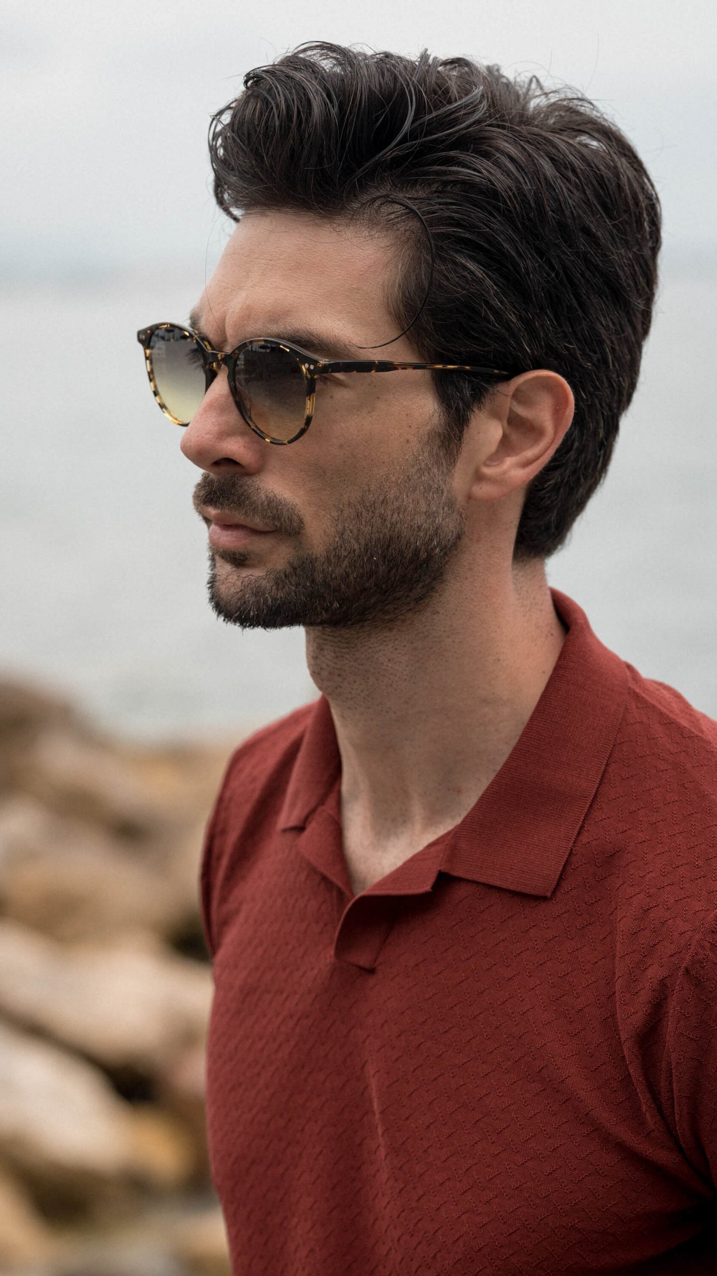 The Castore model from EPOS Milano is a perfect blend of vintage structure and contemporary elegance. Offered by Marcello.