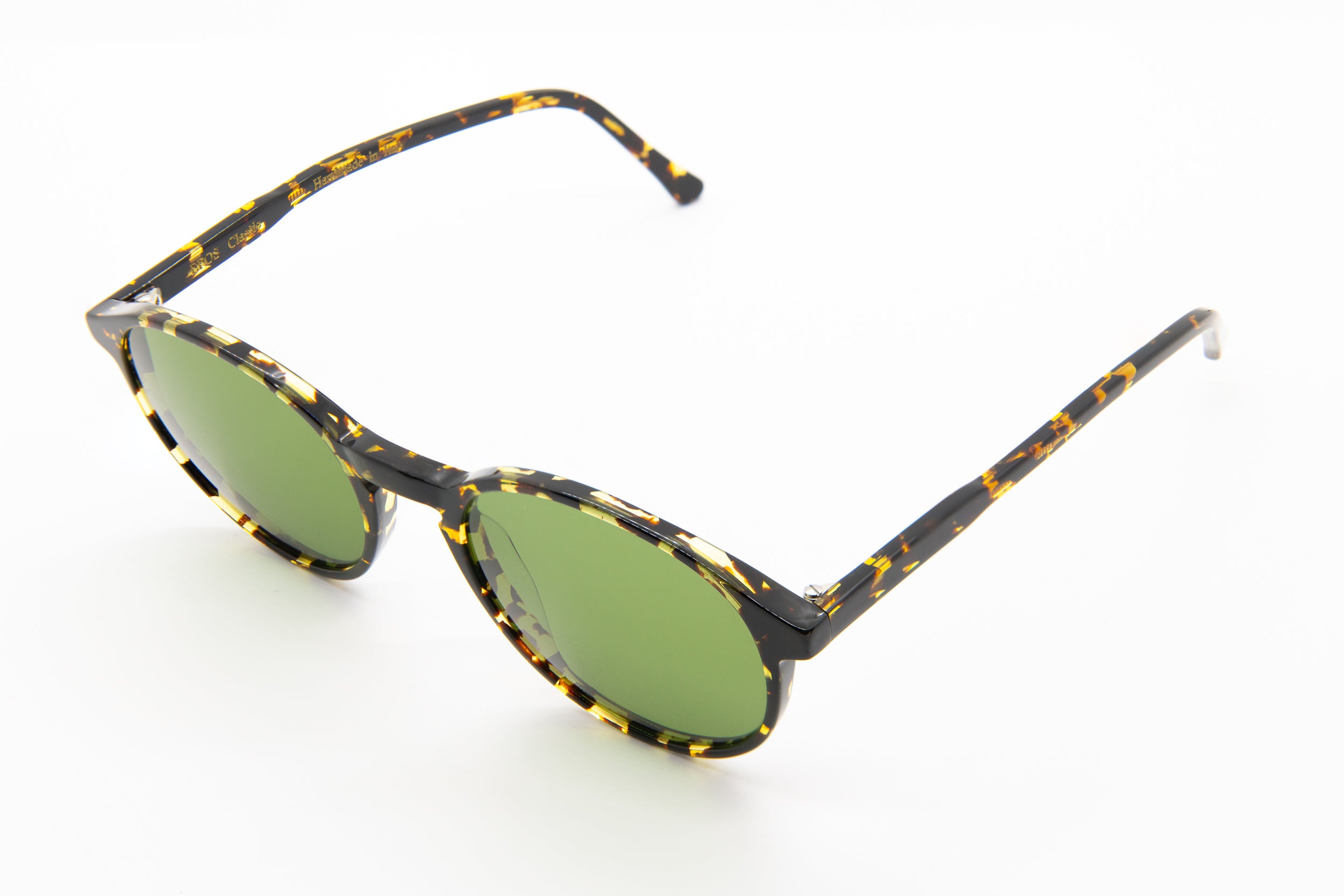 Designed with clean aesthetics and vintage tortoise shell charm, Italian sunglasses offered by Marcello.
