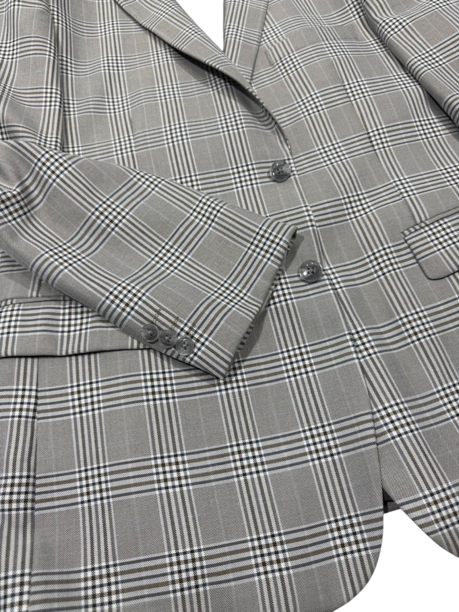 Grey multi line plaid sport coat