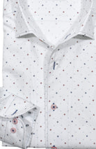 Upgrade your wardrobe with the W037R Sketch Diamond Roll Collar. Crafted from extra fine cotton with a luxurious silk-like finish, this shirt is a dream to wear. The Marcello exclusive one-piece roll collar stands elegantly, while the custom matched buttons and trim fabric add a touch of sophistication.