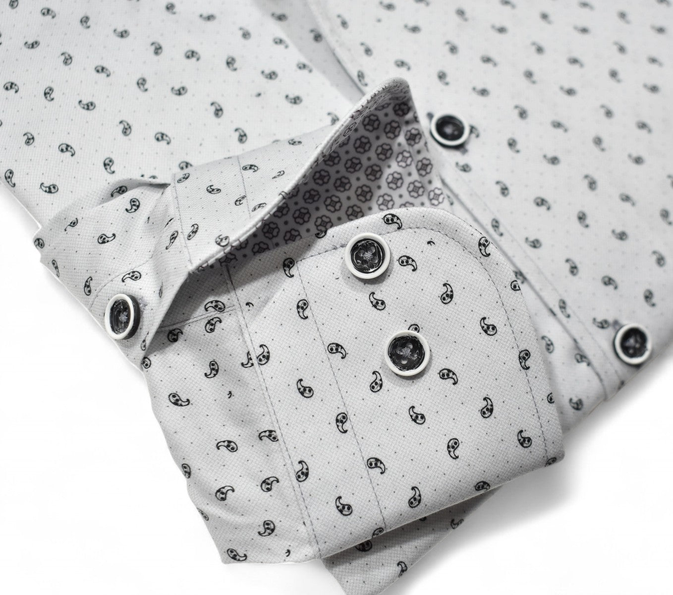 Marcello white shirt with small black paisleys