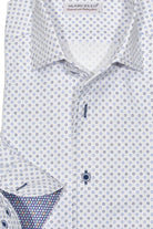 This Marcello one-piece roll collar is an industry best. Its perfect stand and tonal herringbone fabric create an updated traditional pattern in dark purple and lilac. Perfect for dress or casual sport looks and great with a cool sport coat.