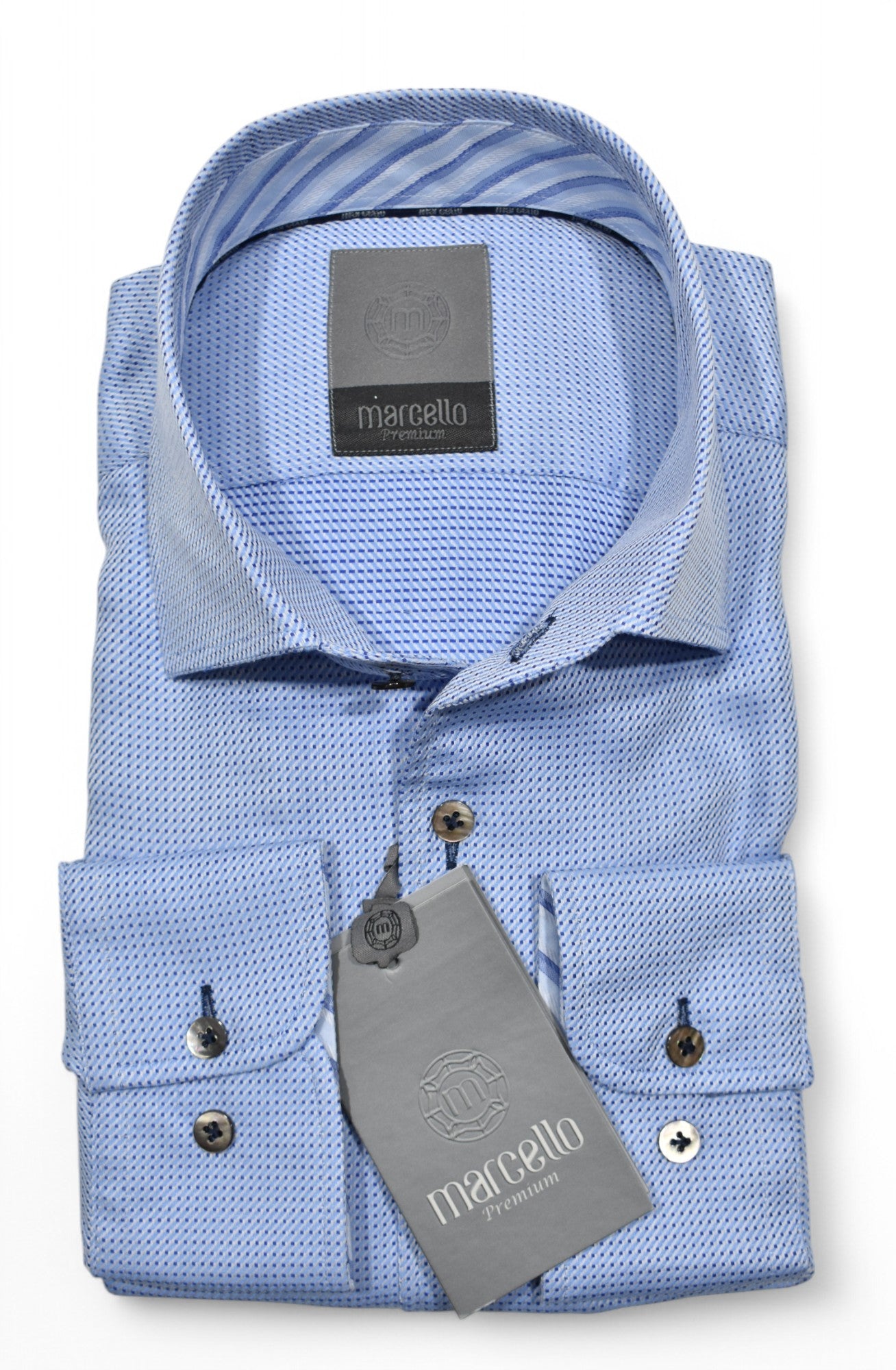 Experience the elegance of the Marcello Premium Collection, crafted from 100% Italian cotton for unmatched comfort and durability