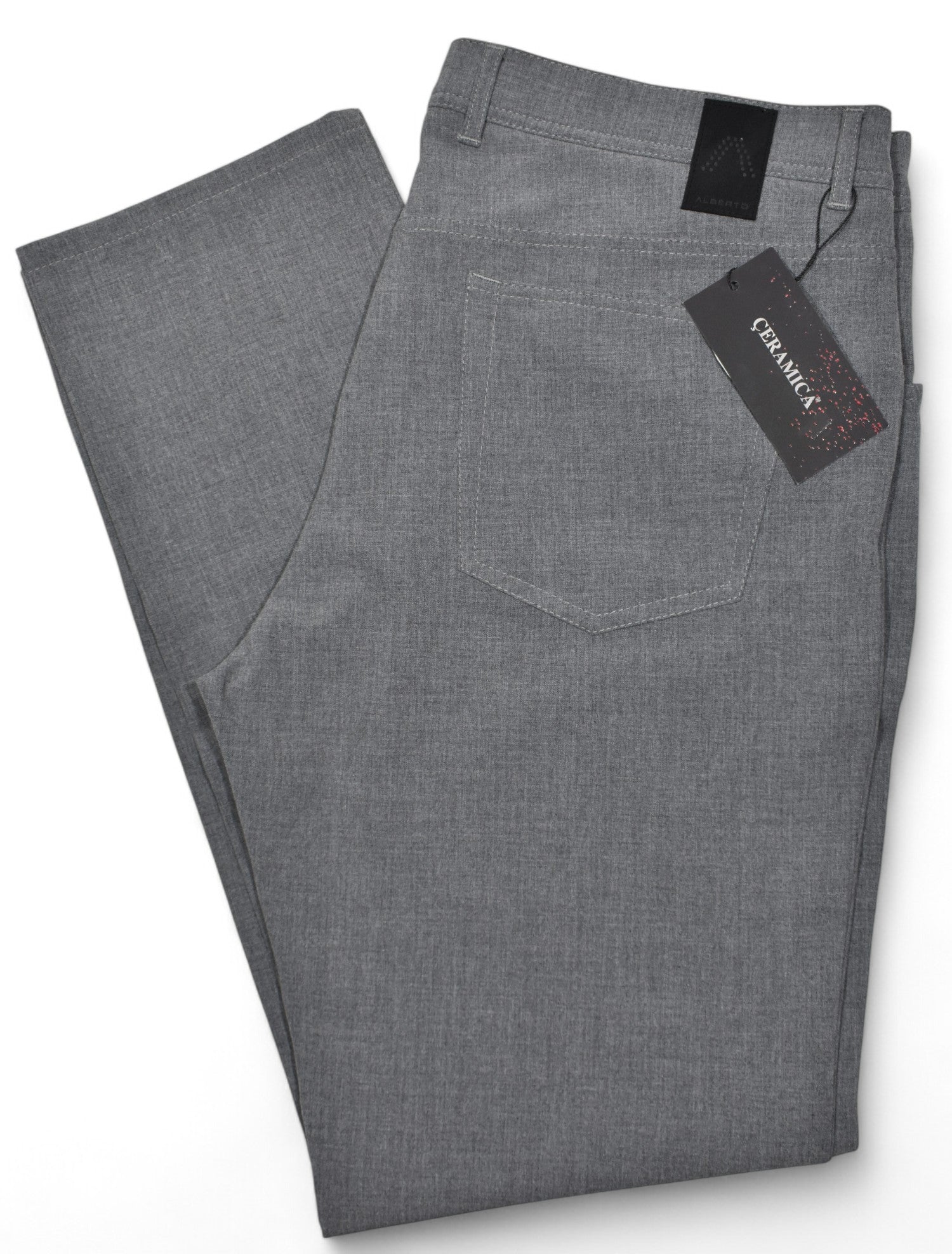 Boasting the Alberto Ceramica fabric that is both functional and dressy, in a 5 pocket jean model. Modern fit, slightly slimmer leg, shorter rise and slightly increased waist. 