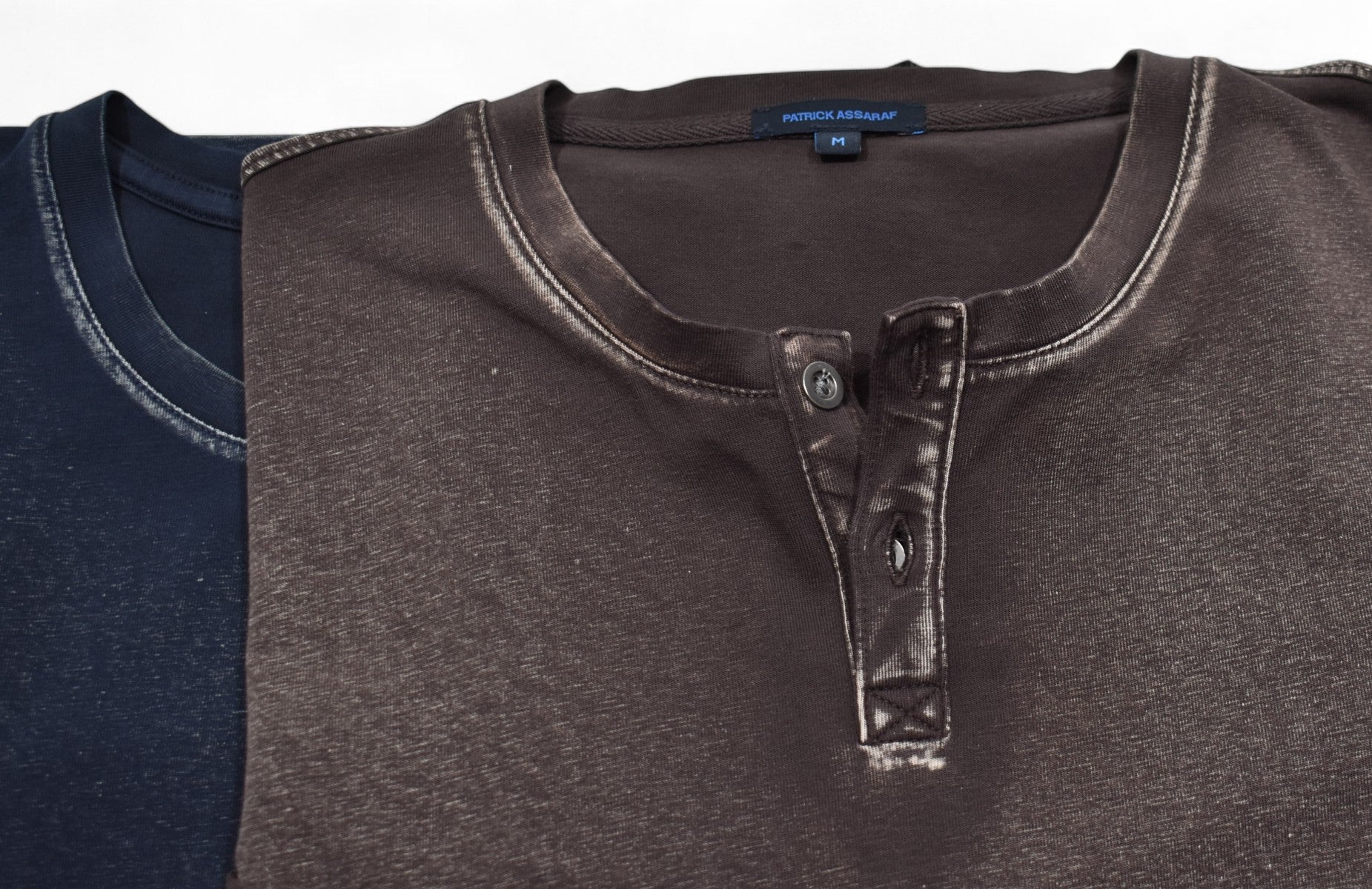Experience the luxurious comfort of our Marcello Assaraf Diego Henley.