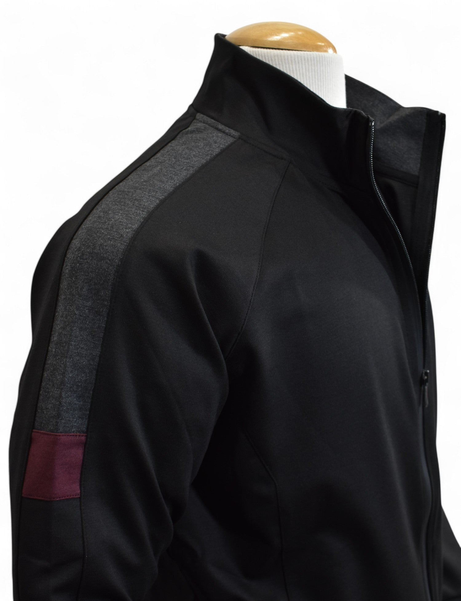 Experience effortless style and comfort with the Marcello Midnight Leisure Set.