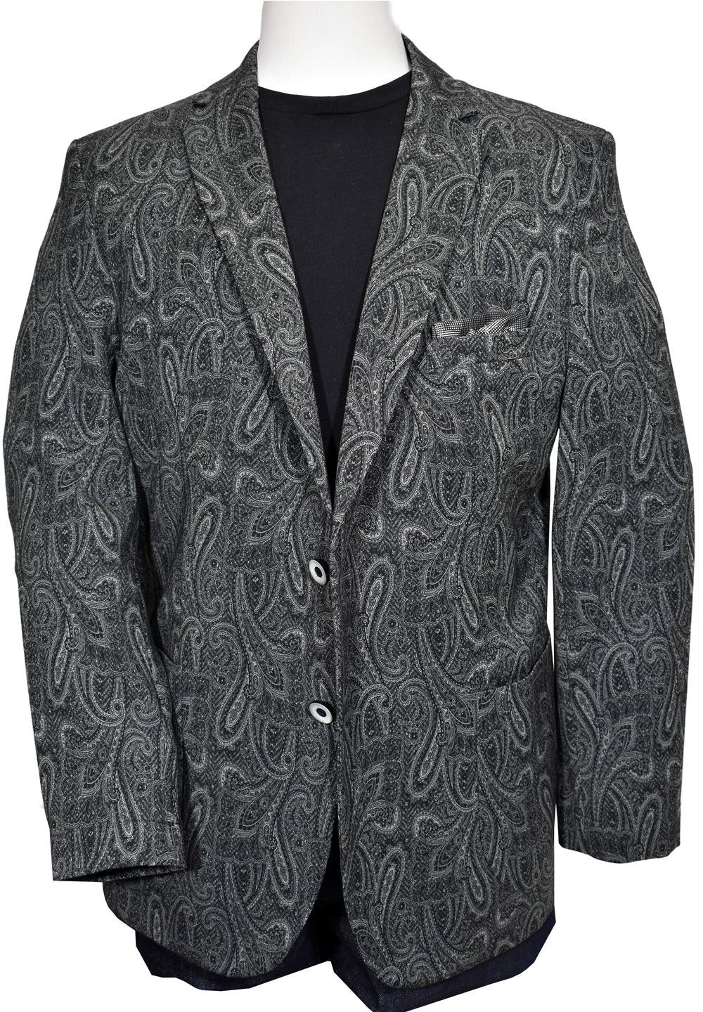Combine a cool trend look with a performance fabric and you are ready to jet set. This jacket can be folded into a small bag that doubles as the pocket square. Open it up and throw it on, no ironing needed. Soft microfiber fabric, quarter lined and modern fit with a little stretch. Visconti Grey Paisley Traveler Coat Soft microfiber fabric resists wrinkling. Fold it, crumple it, shove it in your bag, always ready to go. Grey with fashion paisley styling. Quarter lined. Modern Fit