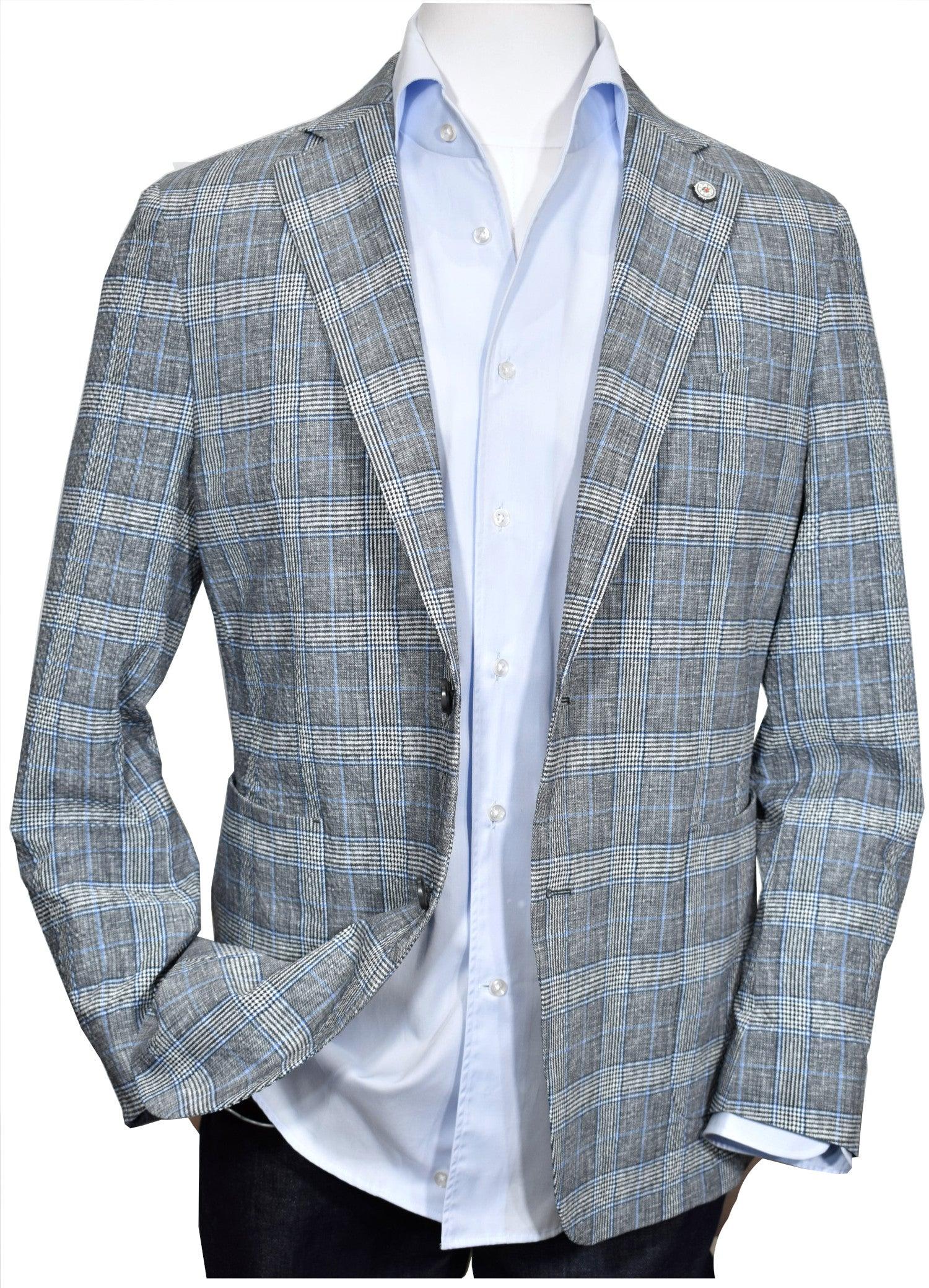 Elevate your casual lifestyle with a poly microfiber sport coat that functions perfectly as a traveler coat while maintaining a dressy look. The coat is very lightweight with no lining to function perfectly during the warmer months of the year. Classic pocket detailing, back side vents, and a soft should for a contemporary look. The soft microfiber fabric doesn’t wrinkle and has a slight texture to add to the look. SLIM FIT, best for a slim to medium build.