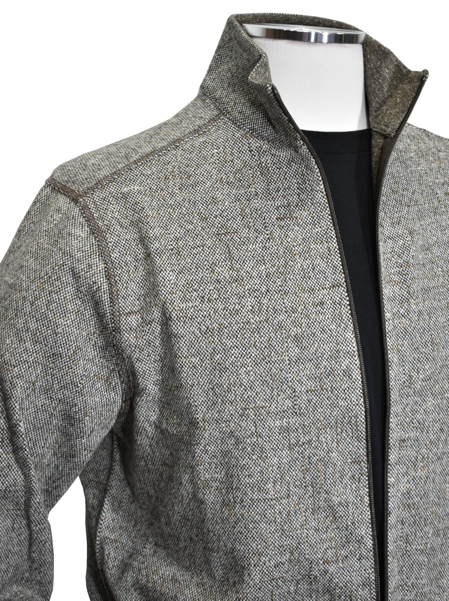 Effortlessly stylish, the Marcello Aspen Full Zip Knit is a versatile addition to your wardrobe. Its cool and classic tweed fabric in neutral Earth tones pairs well with any outfit. With a full zip, mock style neck, and open tubular sleeves, this knit is perfect for layering anytime.