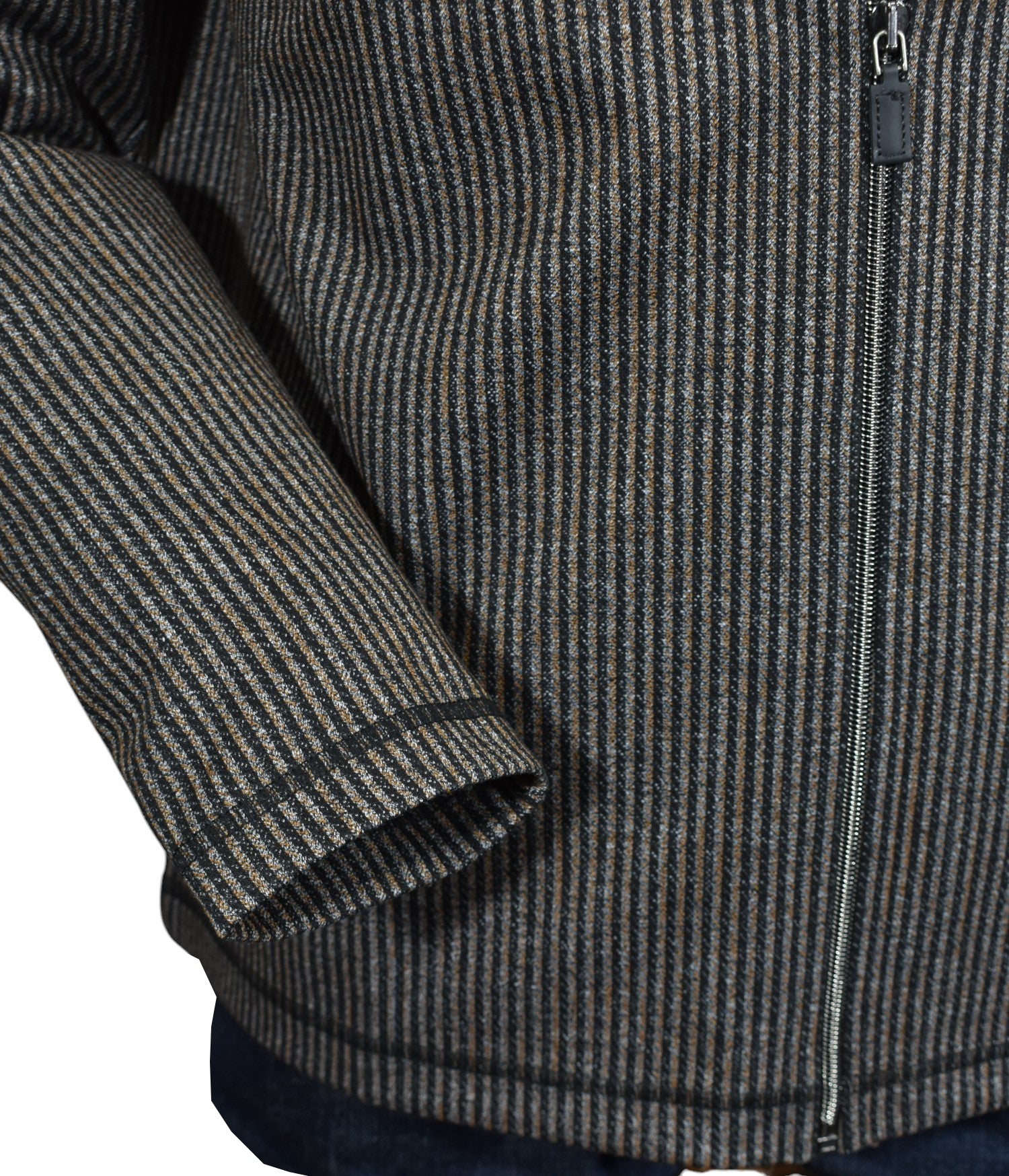 Experience luxury and sophistication with the Marcello Scott Bronze Cardigan.