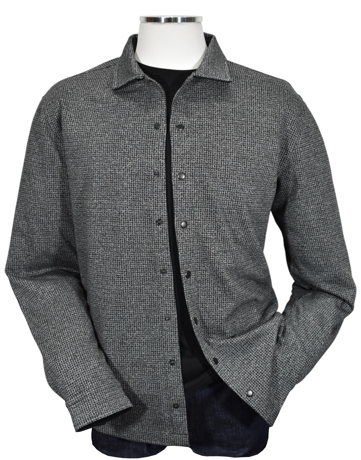 Unleash your inner fashionista with the Marcello Lombardo Snap Front Cardigan! 