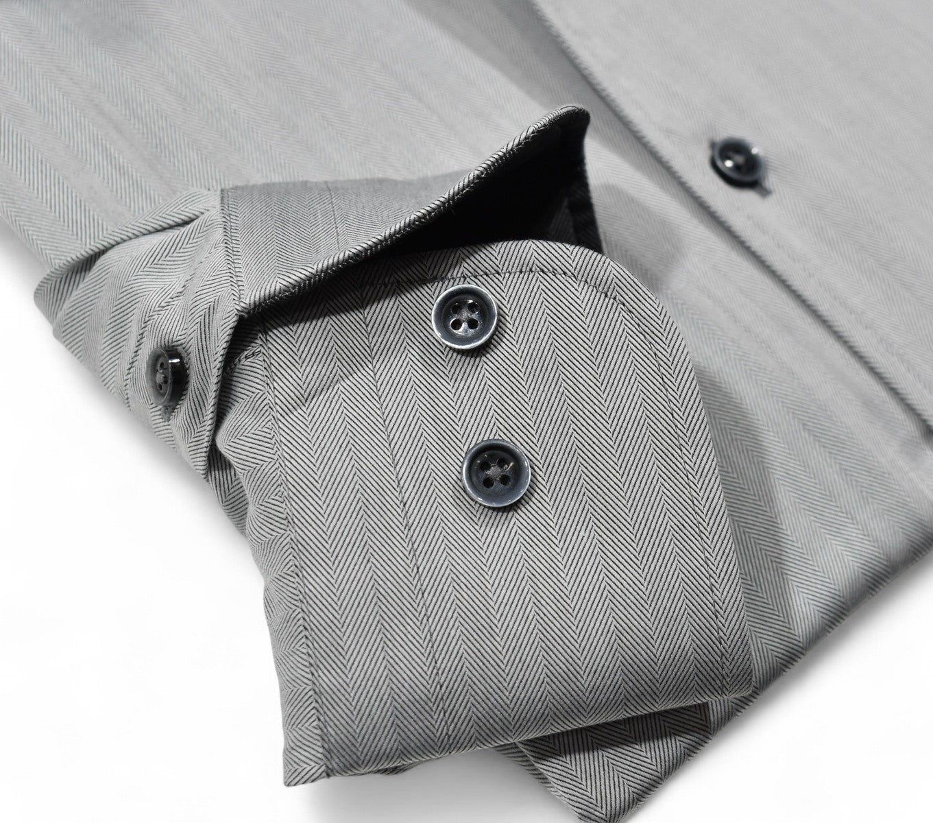 Impeccable craftsmanship and ultra soft cotton make this rich, sophisticated silver herringbone pattern a must-have. Shirt by Marcello.