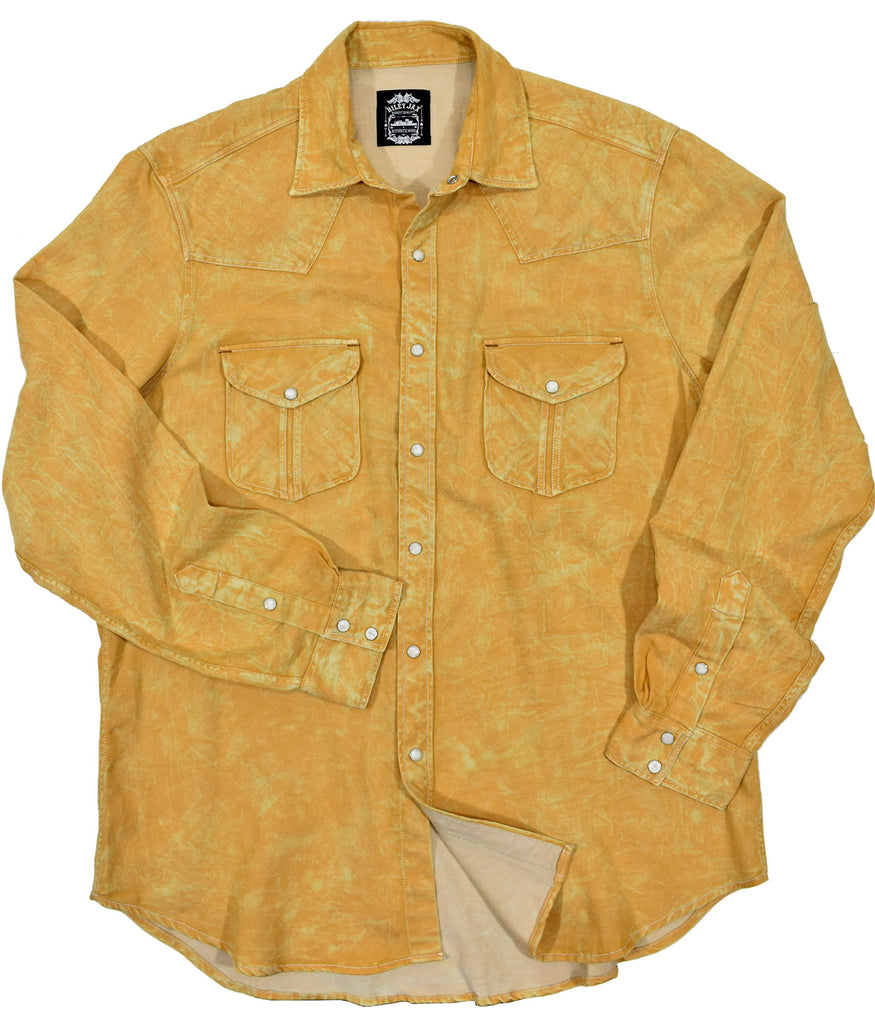 Riley Jax Plains Washed Solid Shirt  100% cotton, triple washed for softness. Distressed detailing. Signature snaps. Double pockets with Western attitude. Classic shaped fit.