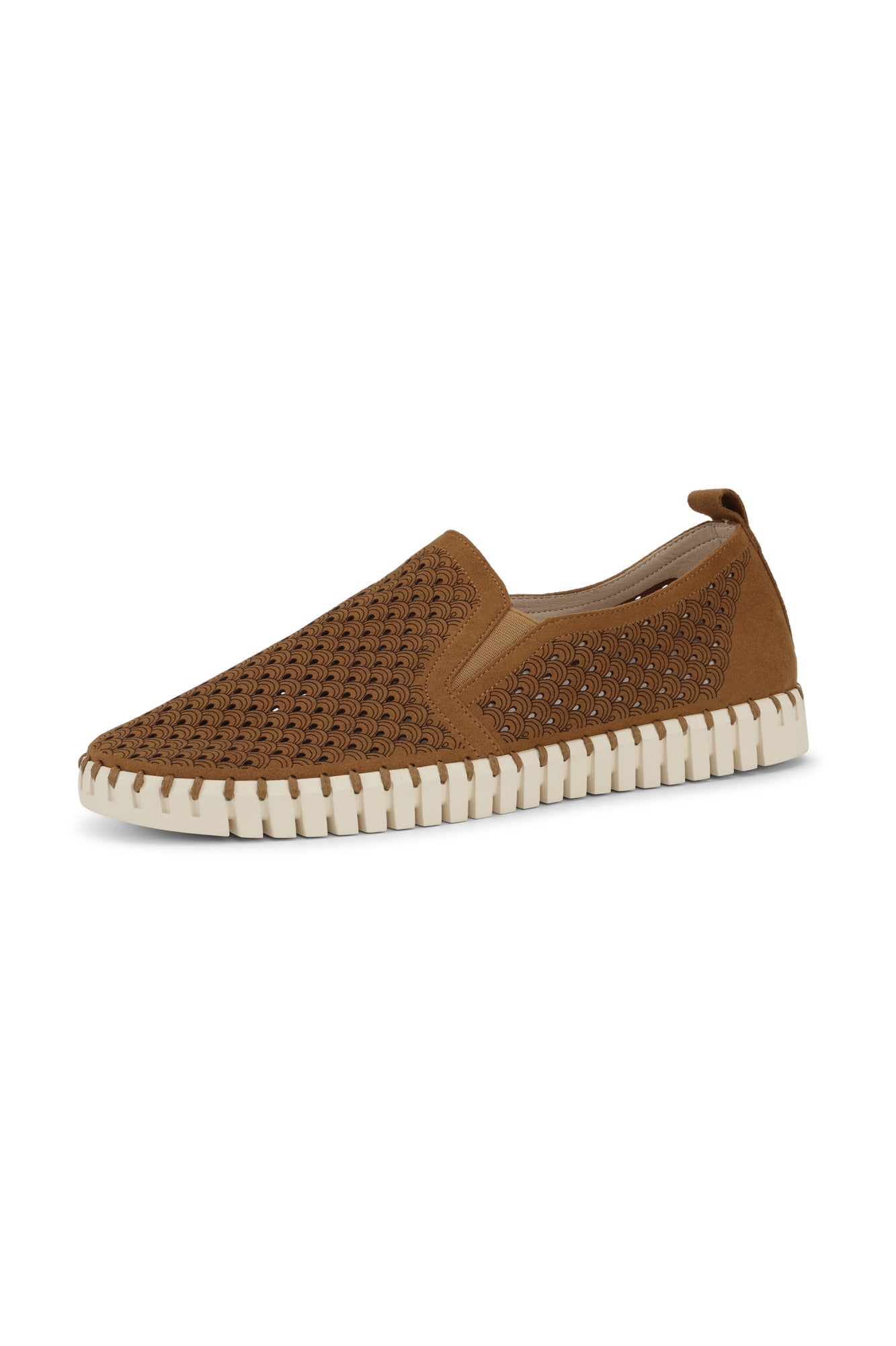 Stay comfortable and stylish with the Cashew Perforated Shoe from Marcello.