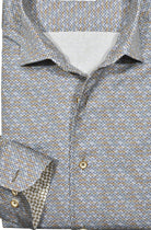 Upgrade your wardrobe with the W032R Python Swirl Roll Collar. Crafted from extra fine cotton with a luxurious silk-like finish, this shirt is a dream to wear. The Marcello exclusive one-piece roll collar stands elegantly, while the custom matched buttons and trim fabric add a touch of sophistication.