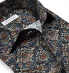 Experience luxurious comfort and beauty with the Marcello FloraBurst Roll Collar.