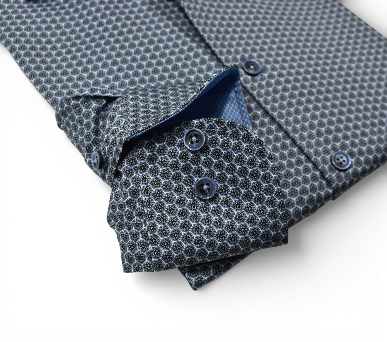 Marcello honeycomb shirt.