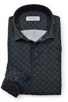 Marcello color linked boxes on a black shirt.