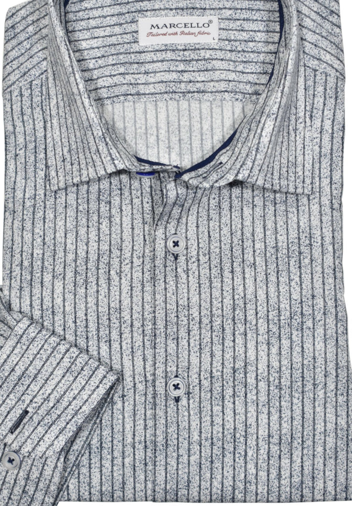 A double stripe atop an abstract static print gives you a fashionable look without going too far. Style it with any denim and you'll be good to go! Boasting a medium-sized collar and a classic shape, this shirt is made with a soft cotton fabric and custom buttons, plus an extra cuff button for a touch of detail.