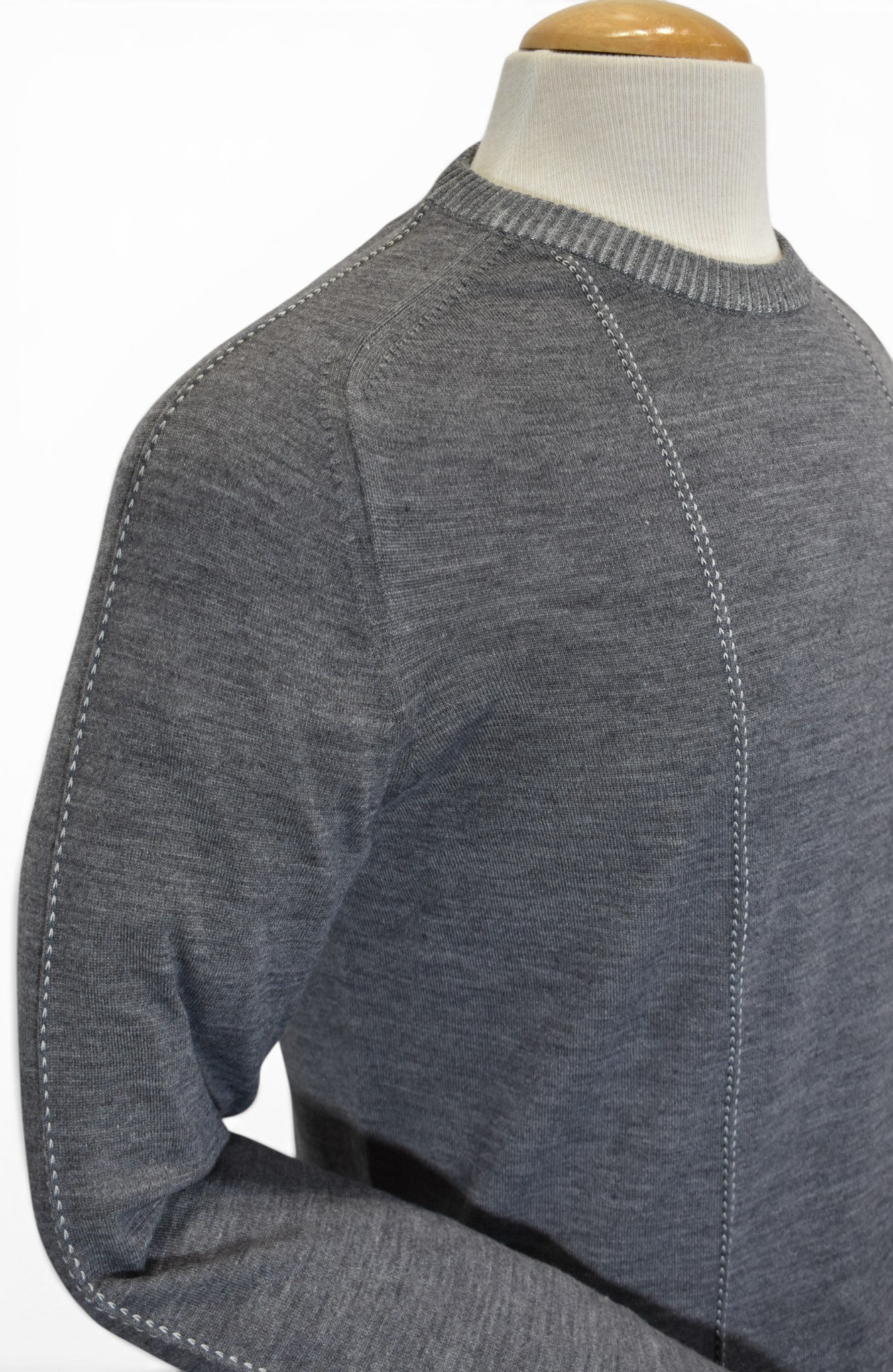 Grey merino wool pullover by Marcello