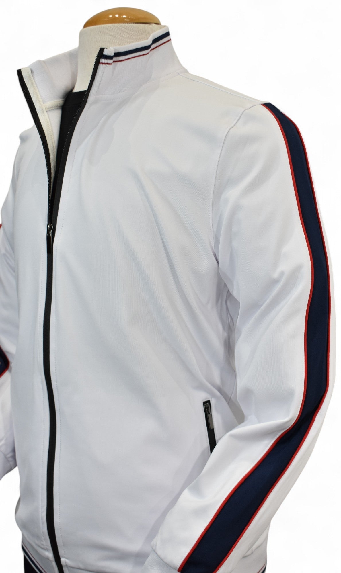 Experience effortless style with the Marcello Portofino White Leisure Set