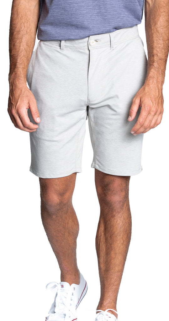 Nice blended fabric in a casual walk short with a contemporary silhouette. Soft fabric feels great on and offers a moderate amount of stretch for added comfort.  Comfort waist, classic side pockets and rear pockets.  Length is just above the knees.
