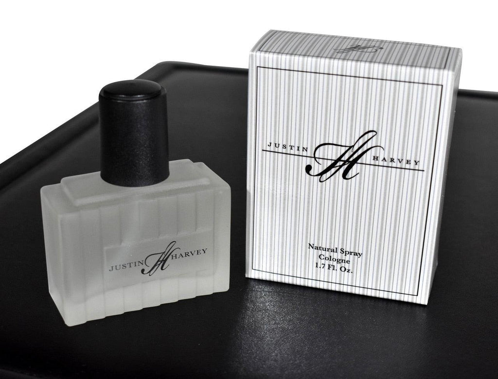 Mixed in Italy, a custom blend of exotic woods, citrus and spices create a light, yet robust, masculine fragrance that lasts throughout the day. Made in USA from Italian oils.